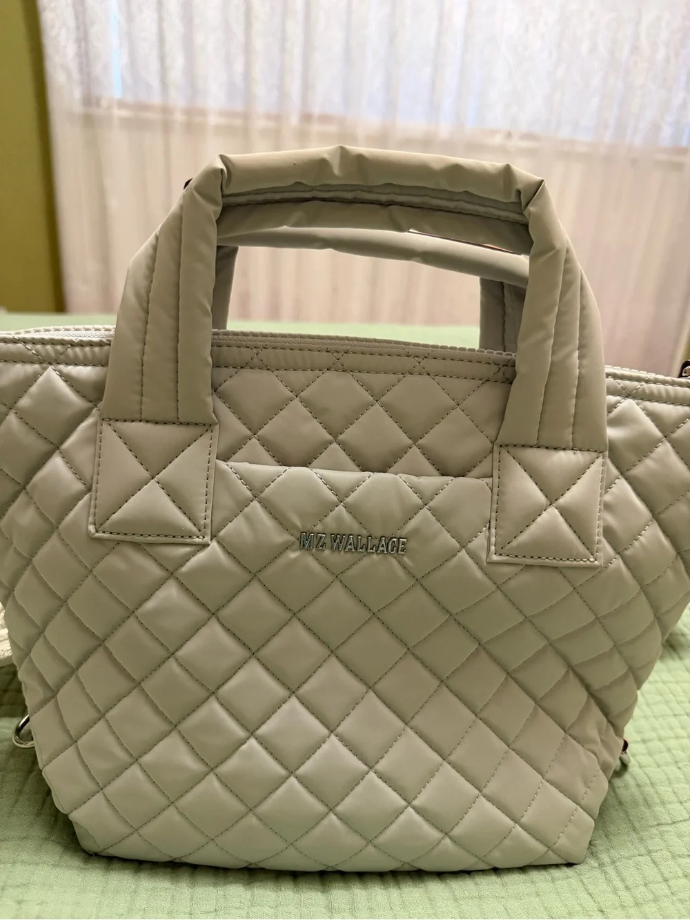 MZ Wallace Small Sutton Deluxe - metallic light grey quilted bag
